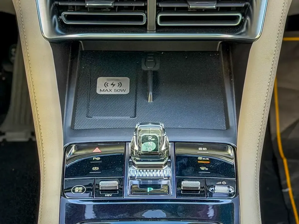 BYD Song Plus DM-i 2025 - Brand New - Chinese Specs - Image 12