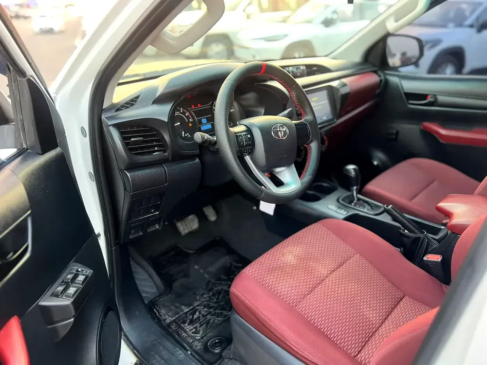 2022 Toyota Hilux GR Sport - 2.7L V4 - Full Automatic Patrol - 4x4 AWD - Off Road Edition - Image 11