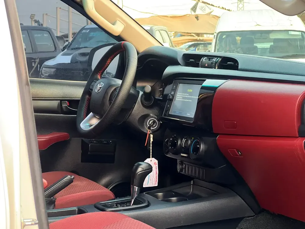 2022 Toyota Hilux GR Sport - 2.7L V4 - Full Automatic Patrol - 4x4 AWD - Off Road Edition - Image 15