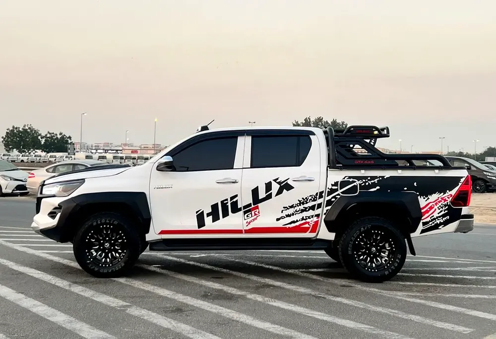 2022 Toyota Hilux GR Sport - 2.7L V4 - Full Automatic Patrol - 4x4 AWD - Off Road Edition - Image 4