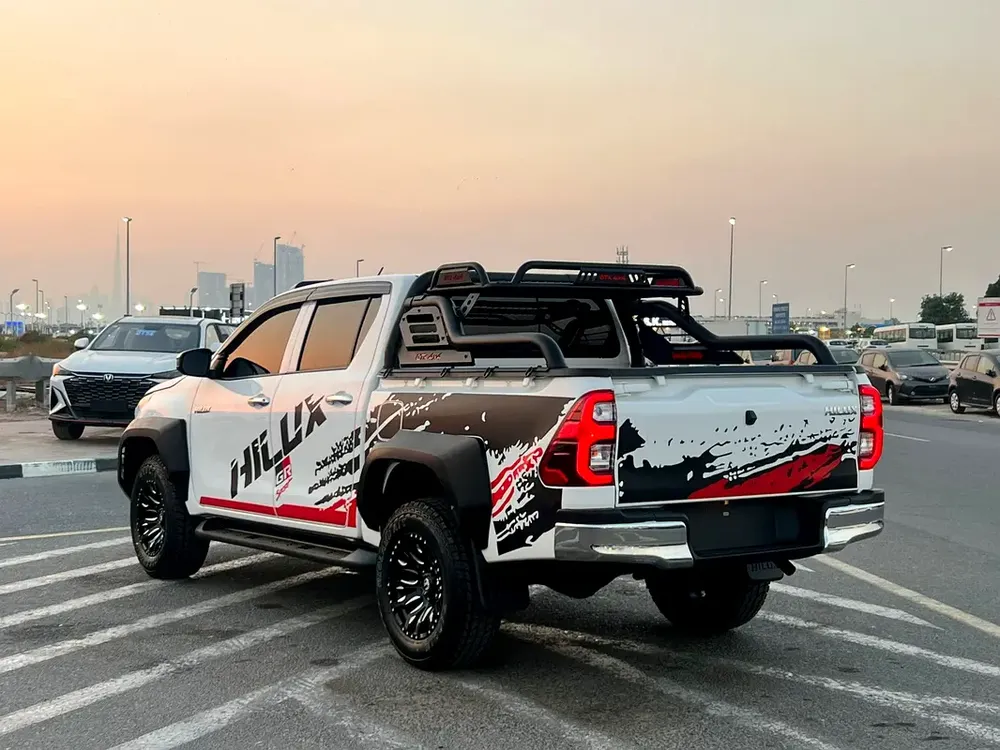 2022 Toyota Hilux GR Sport - 2.7L V4 - Full Automatic Patrol - 4x4 AWD - Off Road Edition - Image 5
