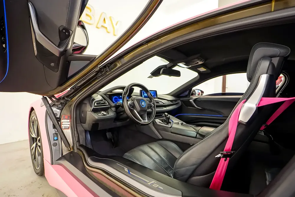 AED 4957 PM | BMW I8 2015 | WELL MAINTAINED | 1 YEAR WARRANTY - Image 8
