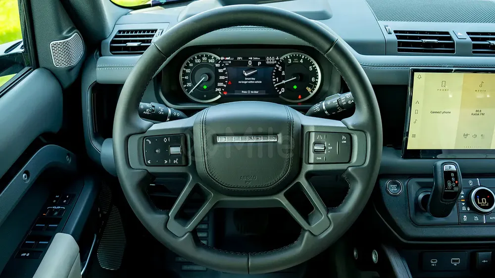 DEFENDER 130 | 2-YEAR WARRANTY + SERVICE INCLUDED | IN-HOUSE FINANCING | 0% DOWNPAYMENT (BANK) - Image 12