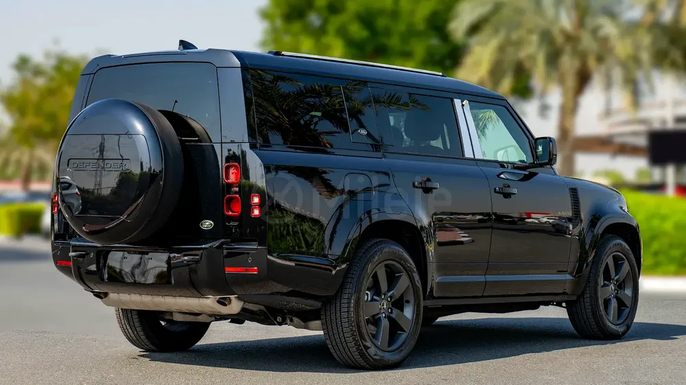 DEFENDER 130 | 2-YEAR WARRANTY + SERVICE INCLUDED | IN-HOUSE FINANCING | 0% DOWNPAYMENT (BANK) - Image 6