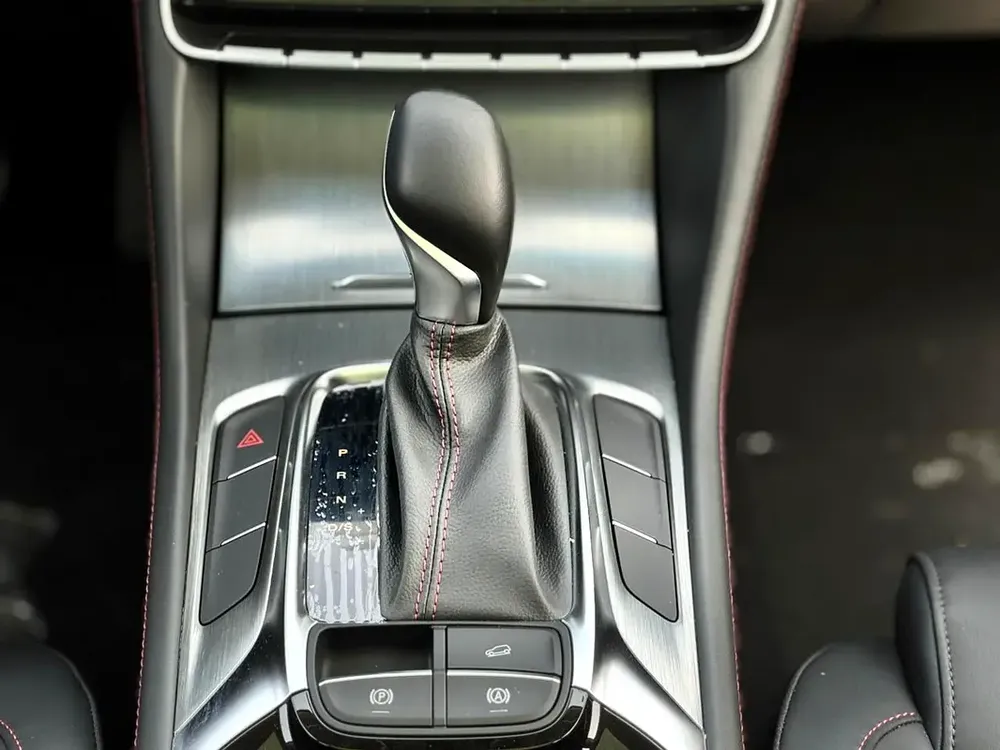 Brand New MG HS 20T 2024 | Chinese Specs | Efficient Performance - Image 12