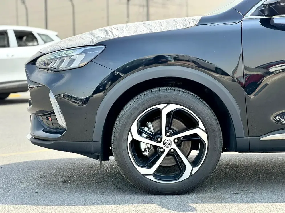 Brand New MG HS 20T 2024 | Chinese Specs | Efficient Performance - Image 4