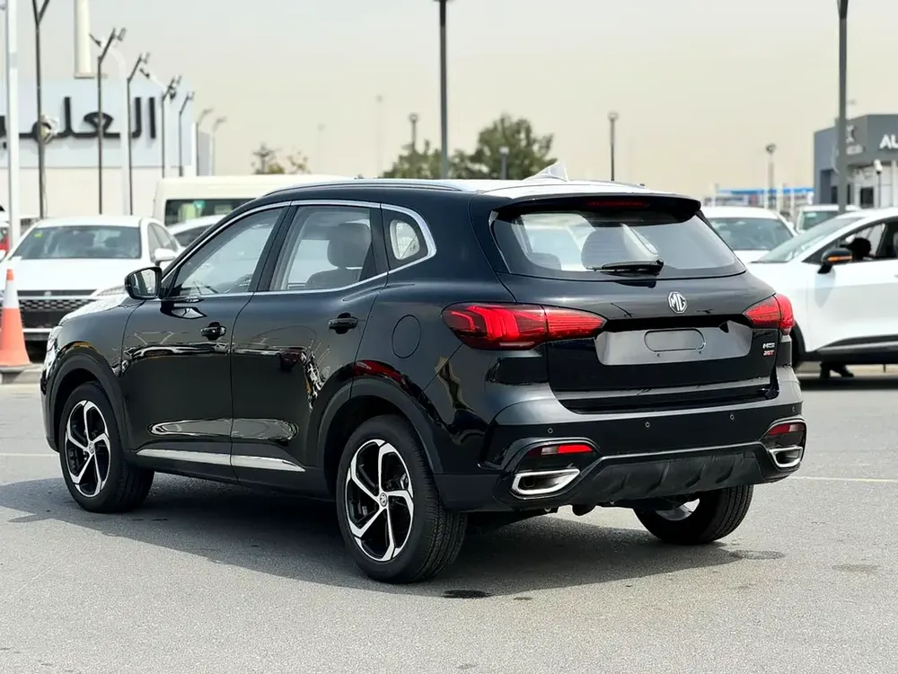 Brand New MG HS 20T 2024 | Chinese Specs | Efficient Performance - Image 5