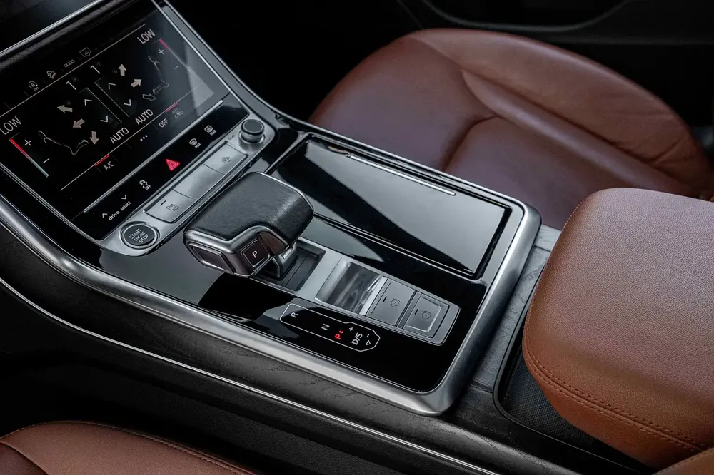 4,015 P.M |  Q8 55 TFSI Quattro S-Line | 0% Downpayment | Audi Warranty! - Image 10