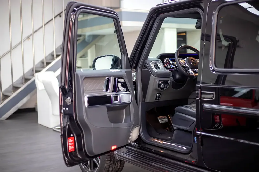 MERCEDES BENZ G63 | 2023 | Original Paint | Included warranty | - Image 8