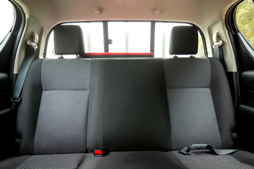 Hilux | Double Cabin 4x2 | Automatic | GCC Specs | Ref#T51049 - Image 12