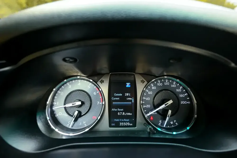 Hilux | Double Cabin 4x2 | Automatic | GCC Specs | Ref#T51049 - Image 15