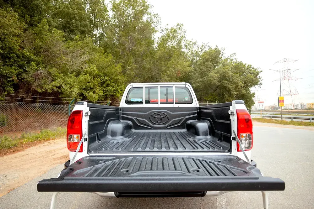 Hilux | Double Cabin 4x2 | Automatic | GCC Specs | Ref#T51049 - Image 7