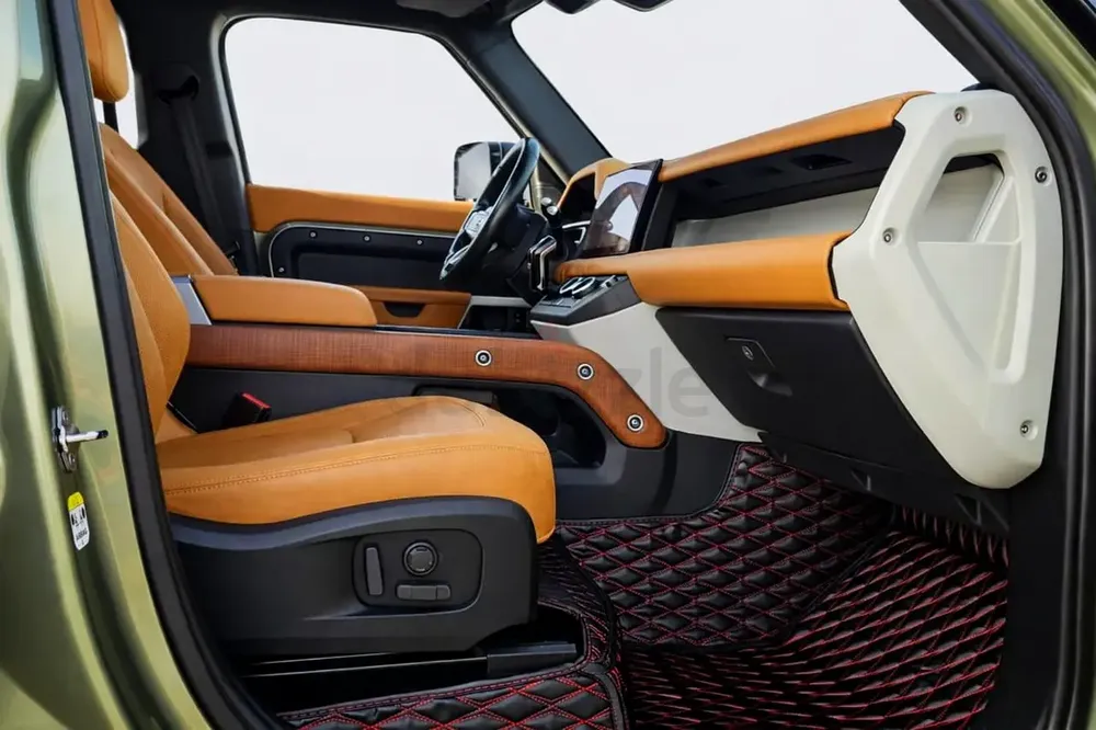 2023 Land Rover Defender 110 HSE P300 | 11,400 KM | 7 Seats | Panoramic Roof | Dubai Registered - Image 19