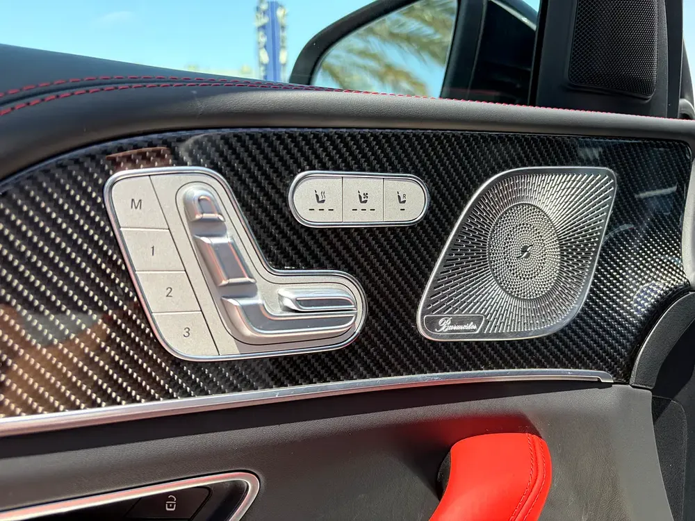Clean title. GLE63. Night package. - Image 13