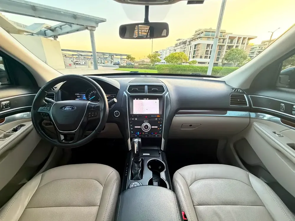 Under Warranty / Service Contract / FSH | Ford Explorer Limited 2018 GCC Specifications (2 Keys) - Image 7