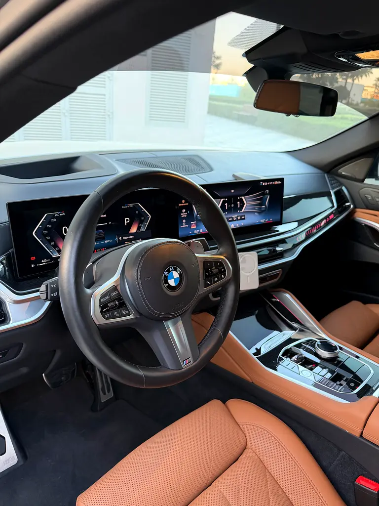 BMW X6 xDrive40i M Sport 2024 | GCC Specs | Warranty and Service - Image 8