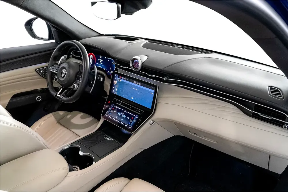 4,224 / 60 months | 0% DP | 2023 Maserati Grecale Modena / Full Service History / Maserati Warranty - Image 11