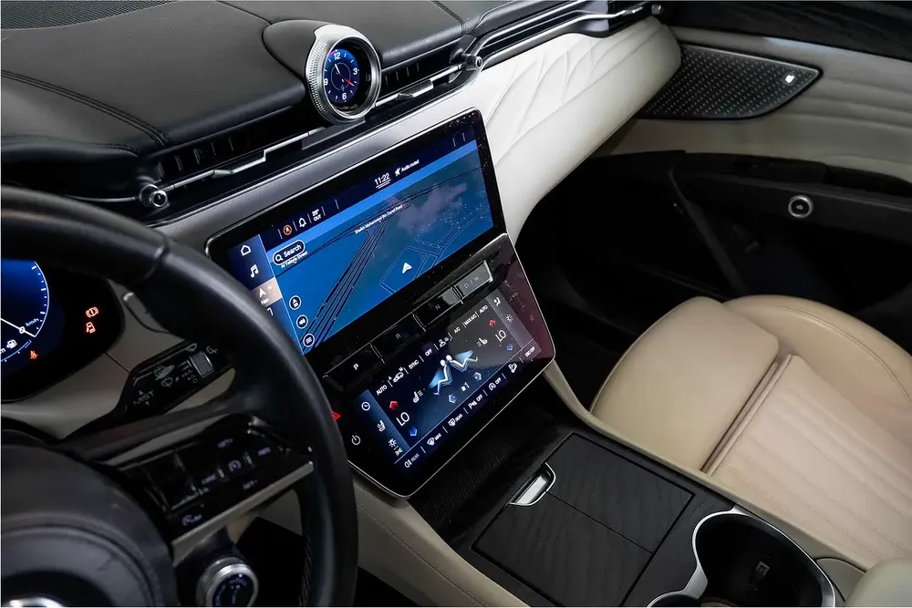 4,224 / 60 months | 0% DP | 2023 Maserati Grecale Modena / Full Service History / Maserati Warranty - Image 8