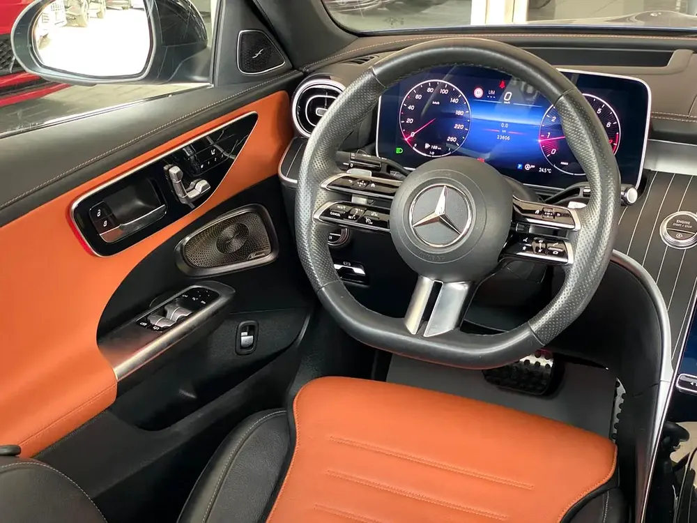 MERCEDES C200 - GCC SPECS - Image 10