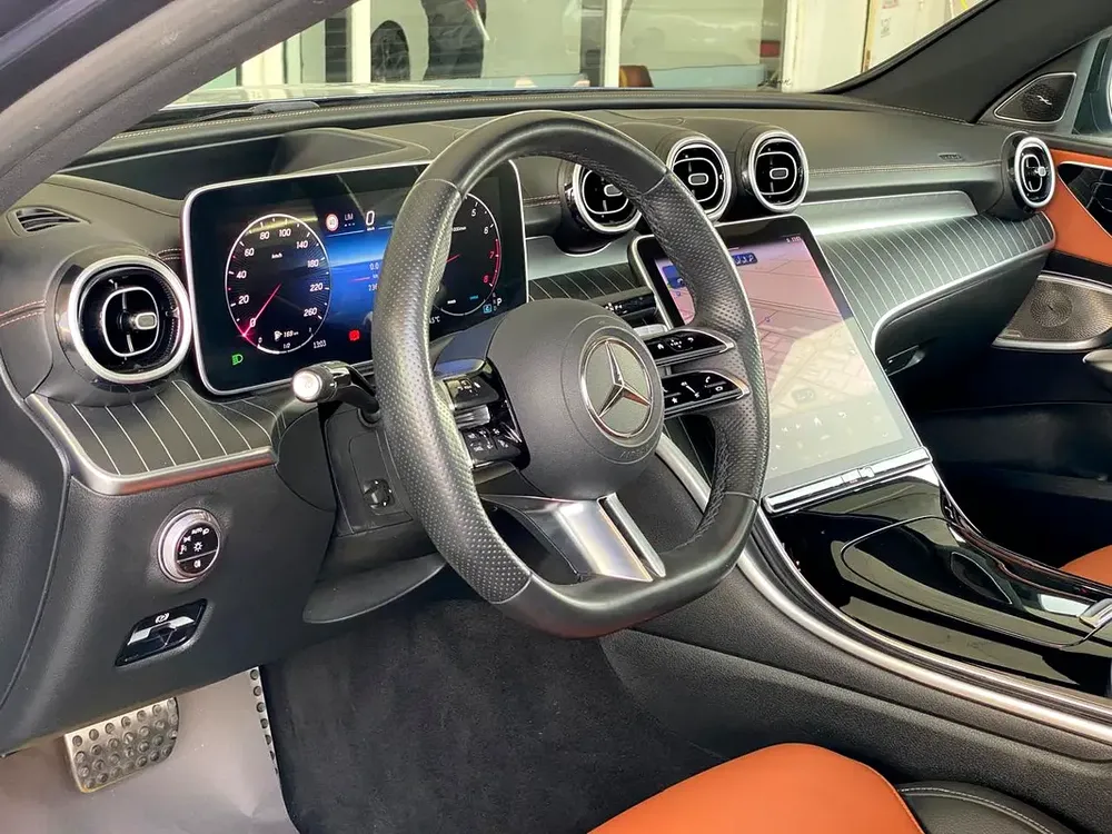 MERCEDES C200 - GCC SPECS - Image 8