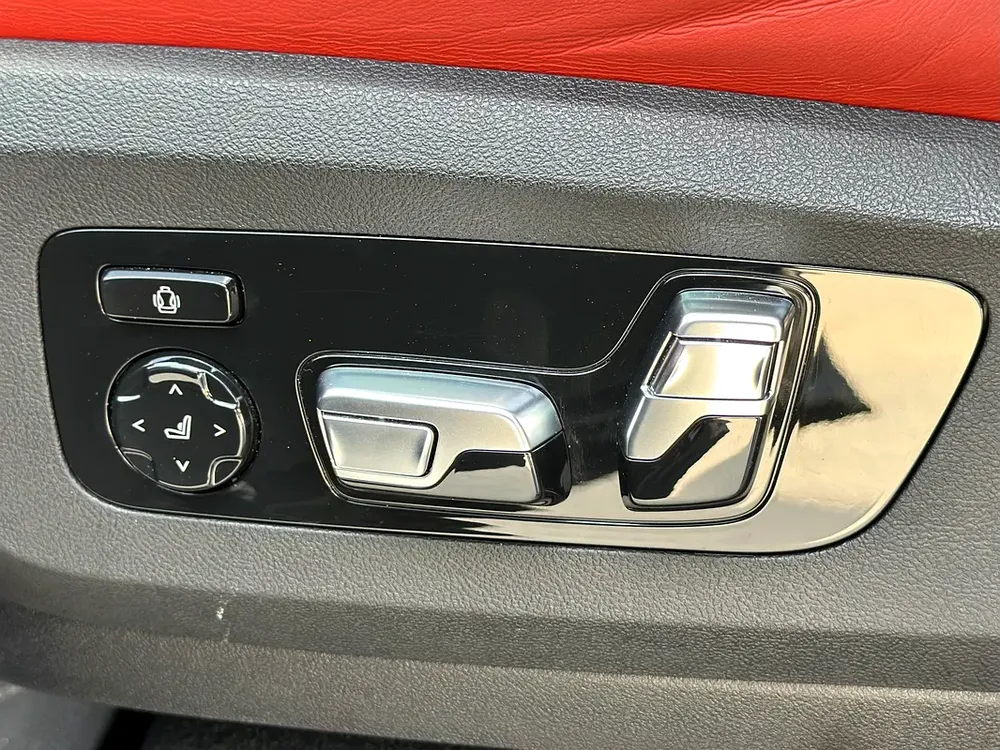 BMW X5 M Competition 2024 – CLEAN TITLE – CLEAN CARFAX - Image 17