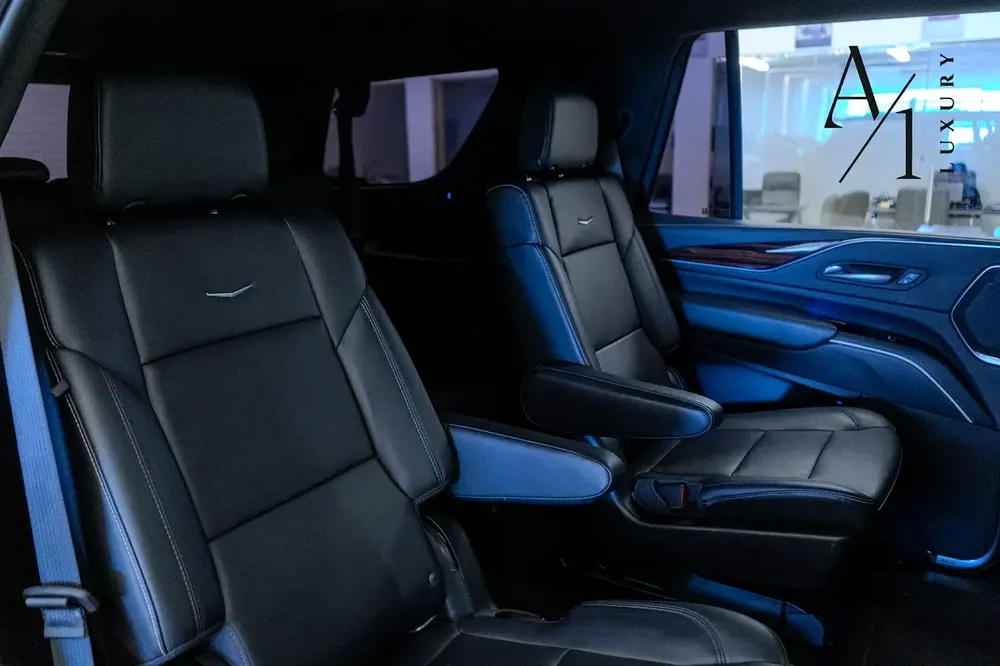 2022 Cadillac Escalade Platinum Edition, With Full Service History, Excellent Condition, GCC Spec - Image 11