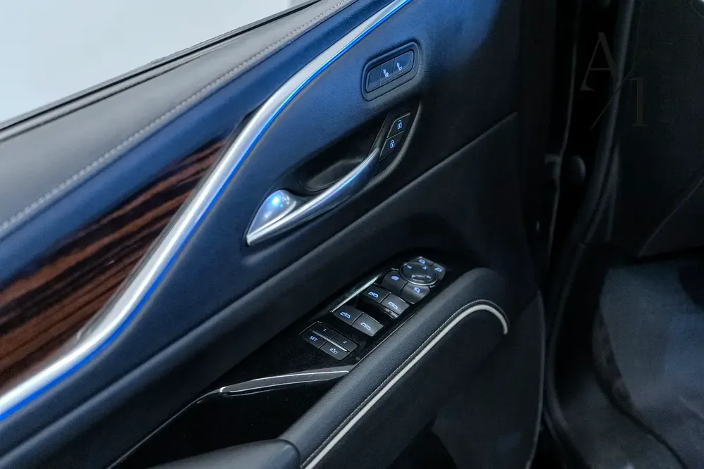 2022 Cadillac Escalade Platinum Edition, With Full Service History, Excellent Condition, GCC Spec - Image 14