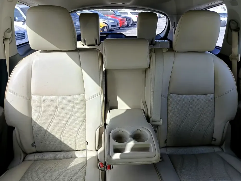 Infiniti QX60 2015 | GCC | Single Owner | Top Trim | 360° Camera | Panoramic Roof - Image 9