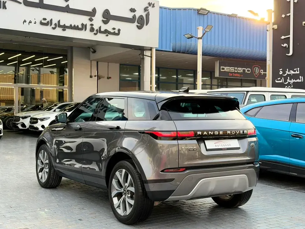 RANGE ROVER EVOQUE - MODEL 2020 - GCC SPECS - NO ACCIDENT - Image 15