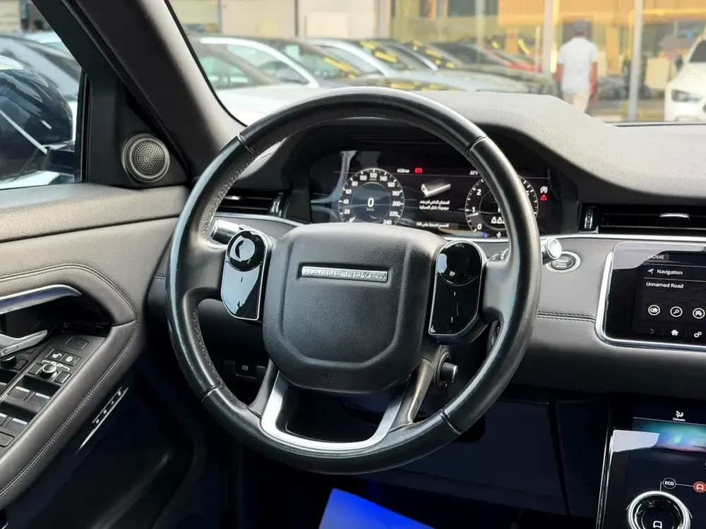 RANGE ROVER EVOQUE - MODEL 2020 - GCC SPECS - NO ACCIDENT - Image 9