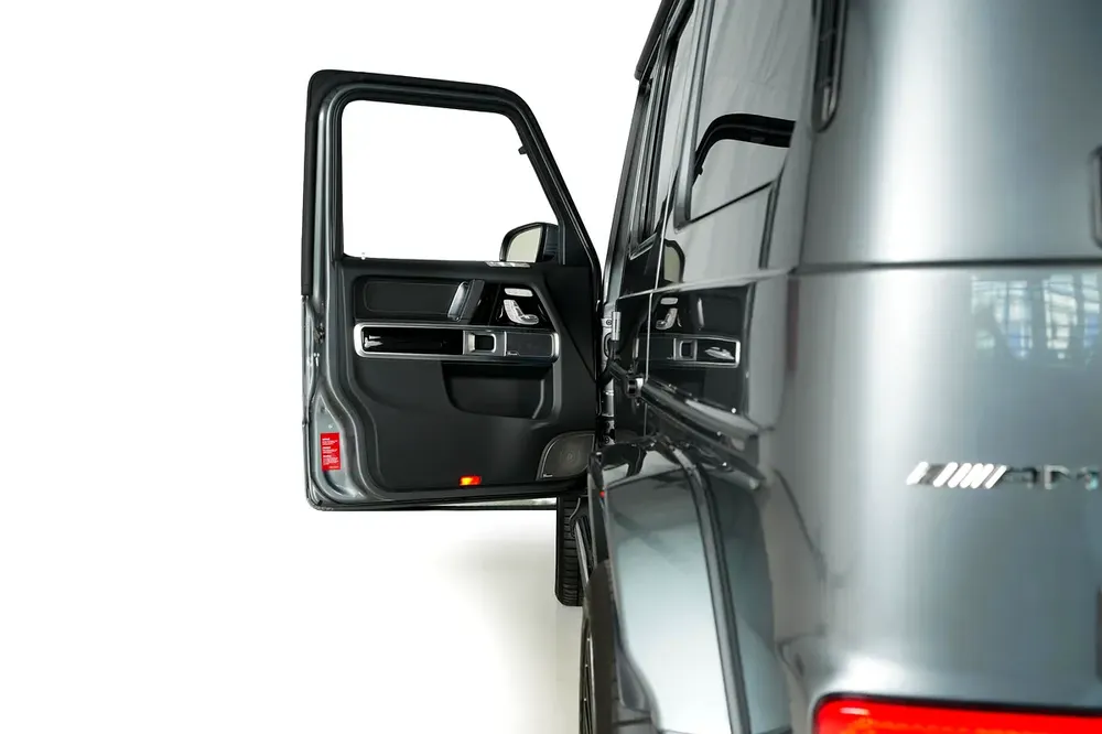 Mercedes Benz G63-Low mileage-file open with Agency-Mercedes Service package till 2/04/2029 - Image 19