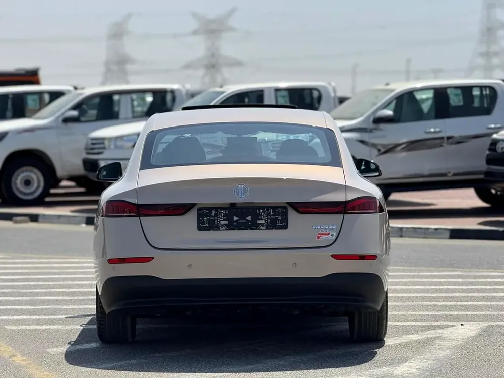 MG MG 8 Luxury 2026 GCC Specs - Image 4