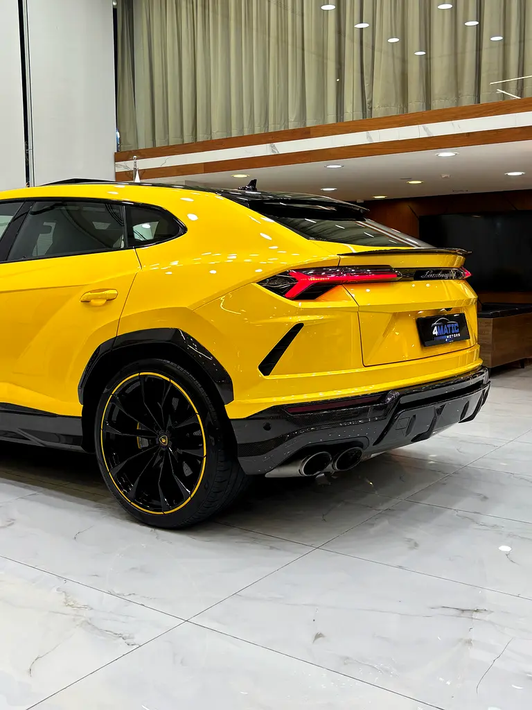 Lamborghini Urus Pearl Capsule - Image 10