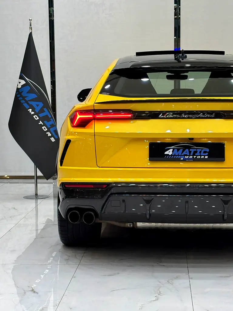 Lamborghini Urus Pearl Capsule - Image 8