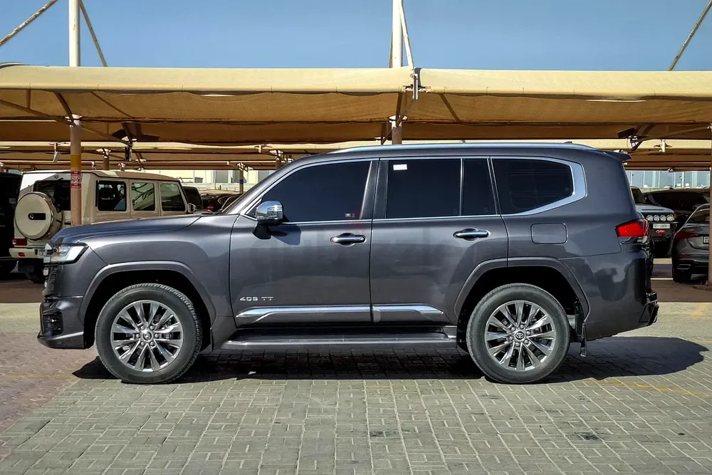 AED 4558/month | 2024 Toyota Land Cruiser VXR 3.5L | GCC Specs | Ref#411119 - Image 4