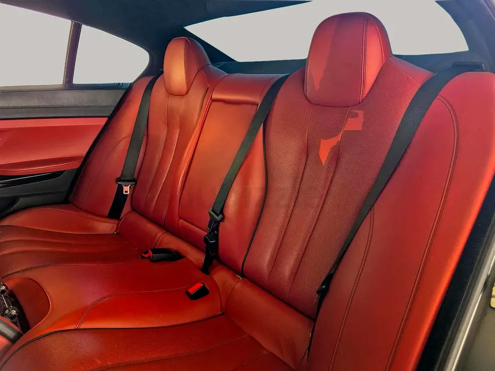 AED 4318/month | 2015 BMW 6-Series 650i | GCC Specs | Ref#445456 - Image 11