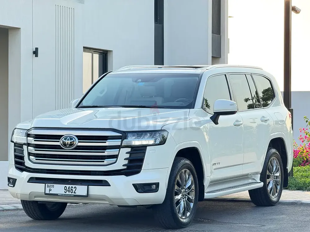 Toyota Land Cruiser GXR 2023 TwinTurbo I GCC Specs I Warranty - Image 13
