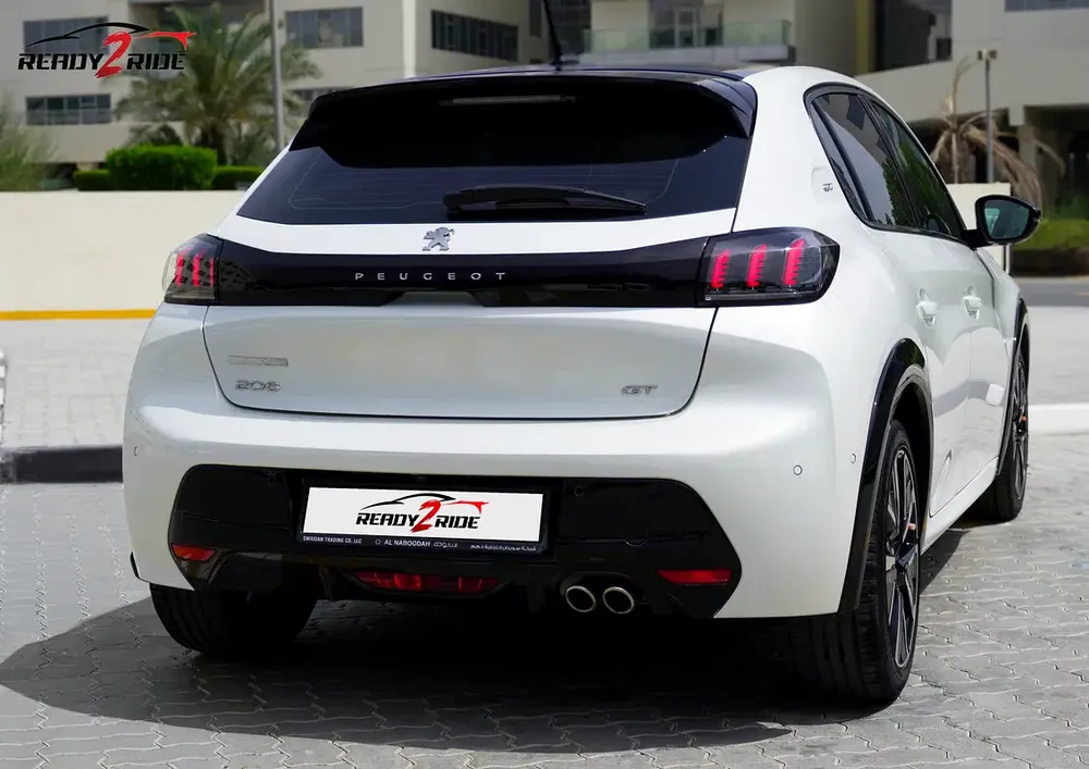 Peugeot 208 GT Line 2023 | GCC Specs | Low Mileage | Warranty - Image 10