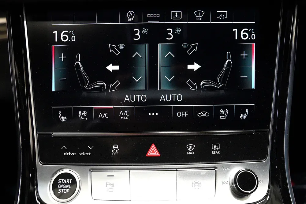 Audi A8L 55 TFSI Quattro - 2023 - Image 11
