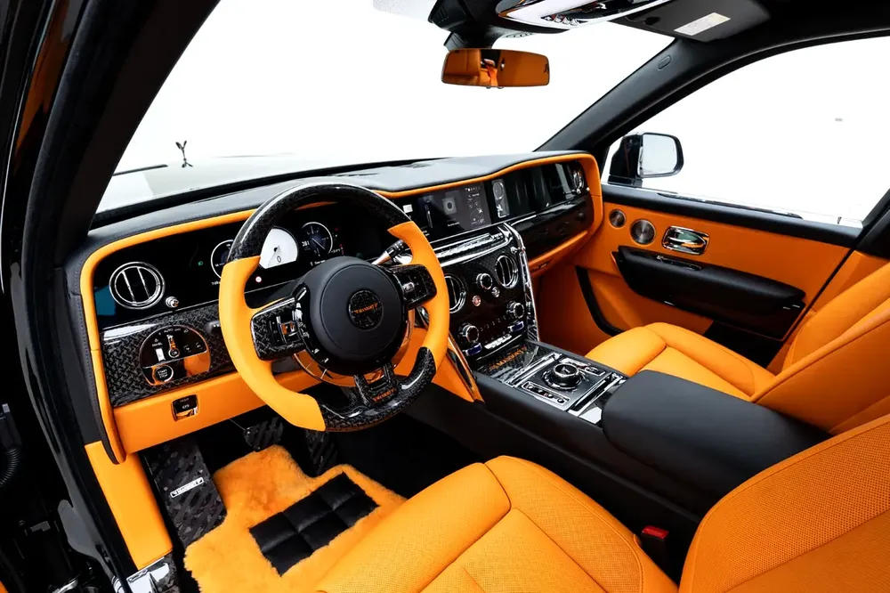 2026 ROLLS ROYCE CULLINAN BY MANSORY | GCC | WARRANTY  SERVICE | FULL CARBON - Image 11