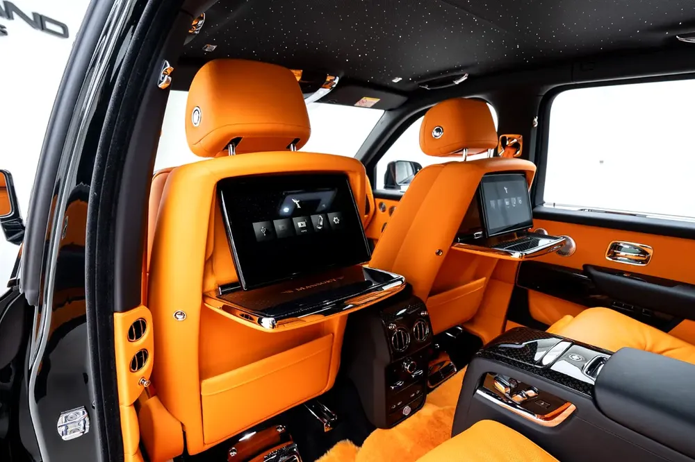 2026 ROLLS ROYCE CULLINAN BY MANSORY | GCC | WARRANTY  SERVICE | FULL CARBON - Image 14