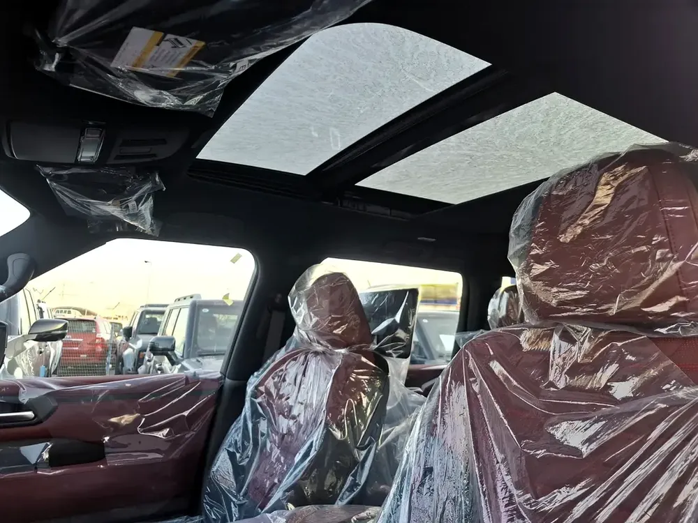 Nissan Patrol LE Platinum 3.5L TT Panoramic 2026 White inside Red - GCC - Export Only - Image 12