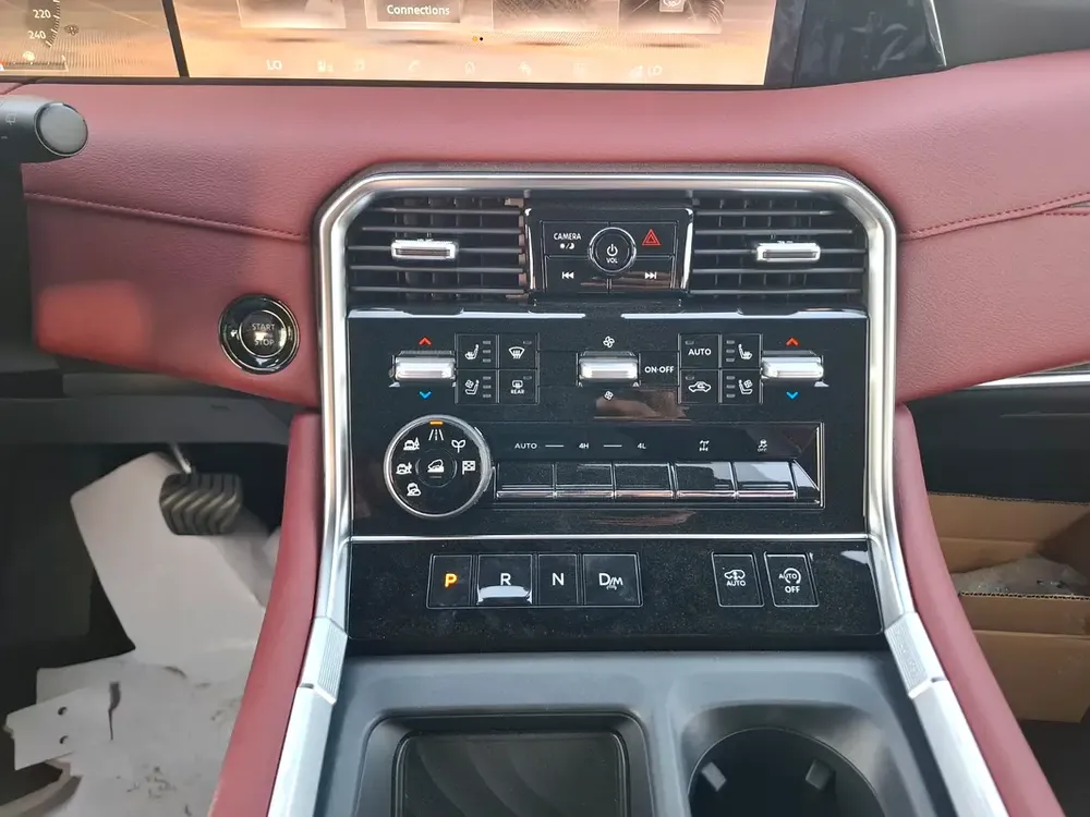 Nissan Patrol LE Platinum 3.5L TT Panoramic 2026 White inside Red - GCC - Export Only - Image 18