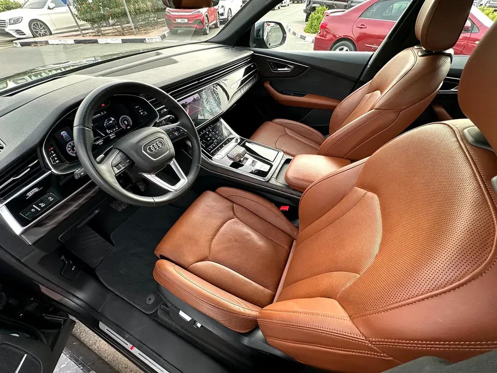 AUDI Q8 S-LINE 2020 GCC FULL SERVICE HISTORY IN PERFECT CONDITION - Image 10