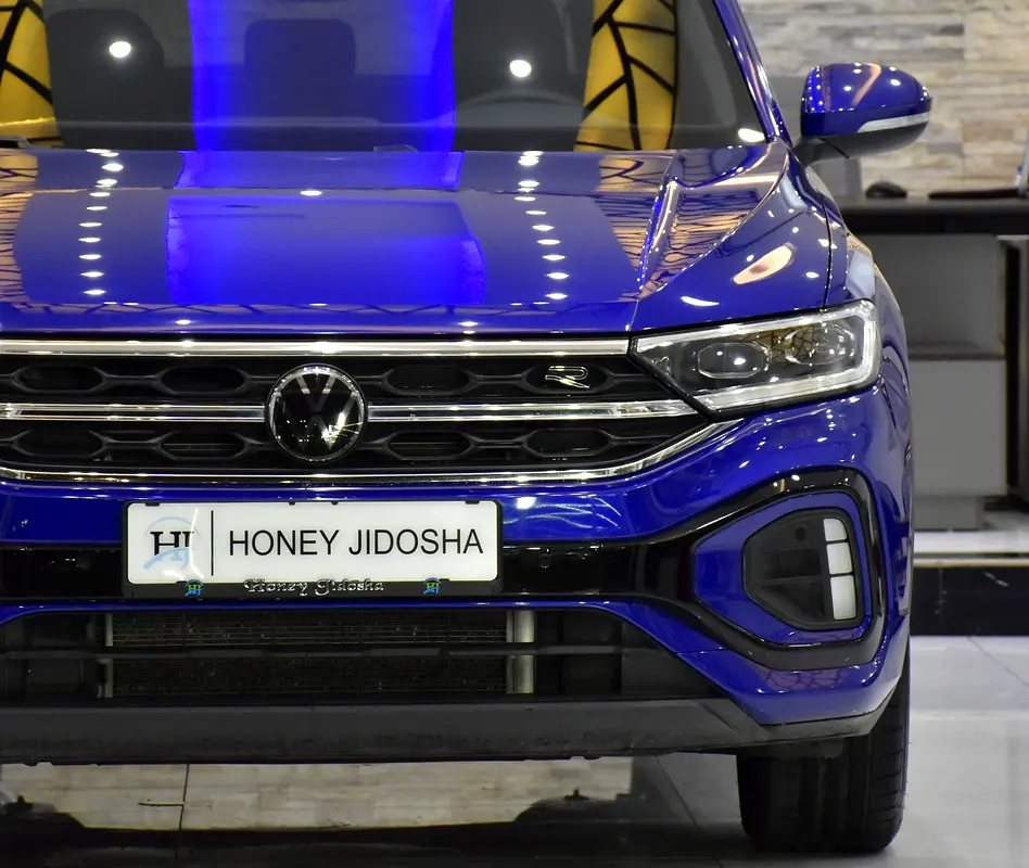AED 1,497 EMi at 0% DP | Volkswagen T-ROC R-Line ( 2023 Model ) in Blue Color GCC Specs - Image 4