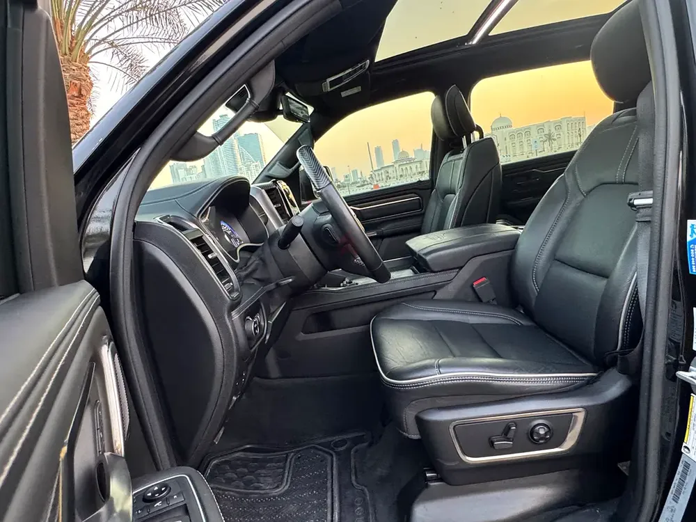 Dodge Ram 1500 Limited 2021 | GCC Specs | Low Mileage | Fully Loaded - Image 11