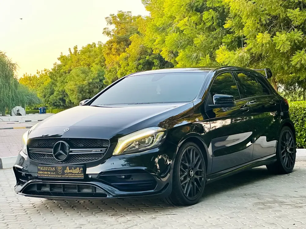 Mercedes Benz A45 AMG FULL OPTIONS FREE ACCIDENT - Image 10