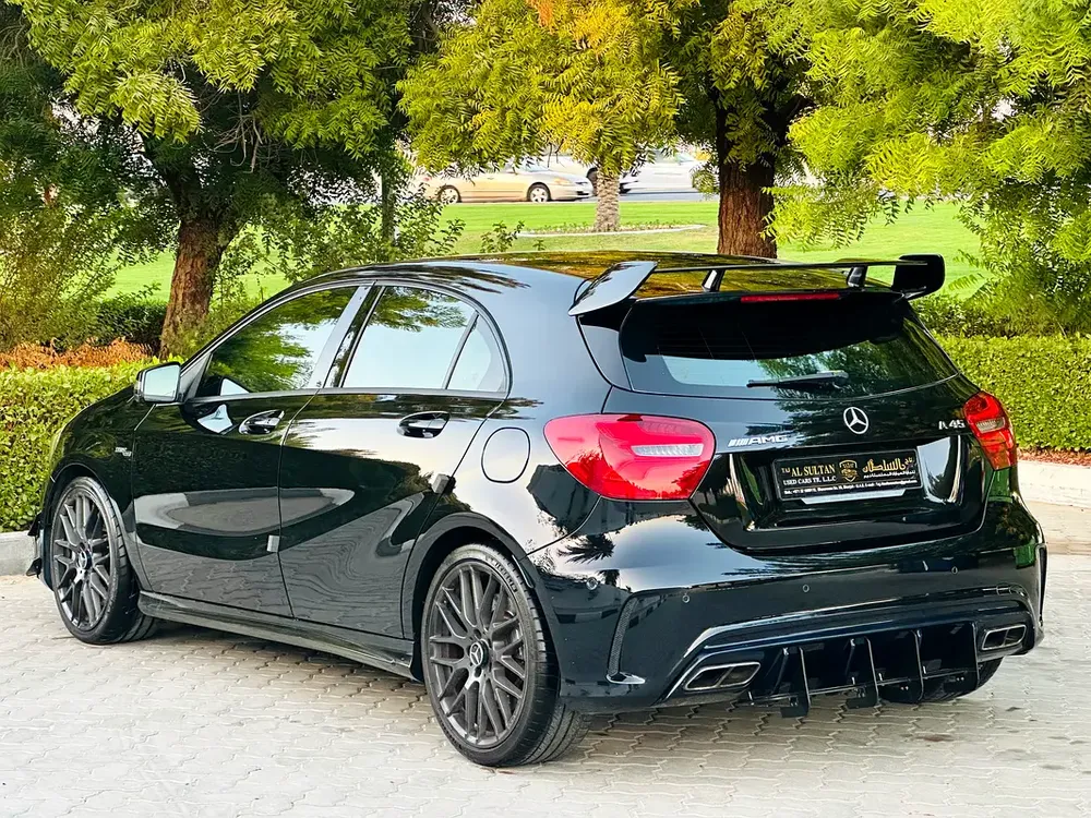Mercedes Benz A45 AMG FULL OPTIONS FREE ACCIDENT - Image 8