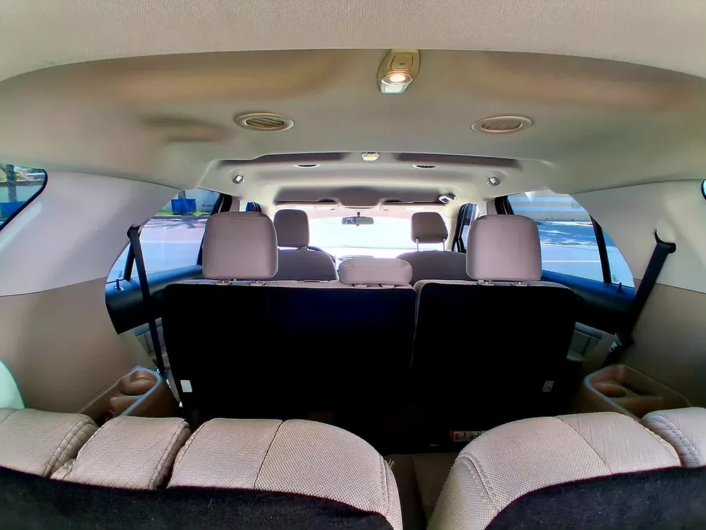 Ford Explorer Base 2018 GCC Specs - Well Maintained Family SUV - Image 10