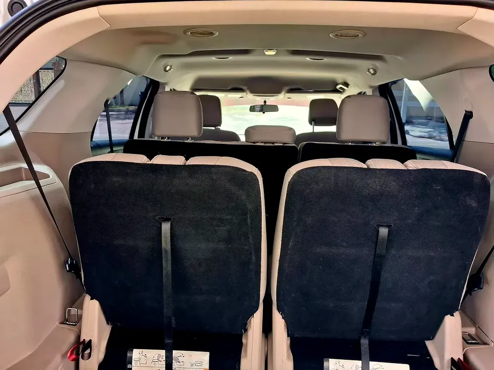 Ford Explorer Base 2018 GCC Specs - Well Maintained Family SUV - Image 12